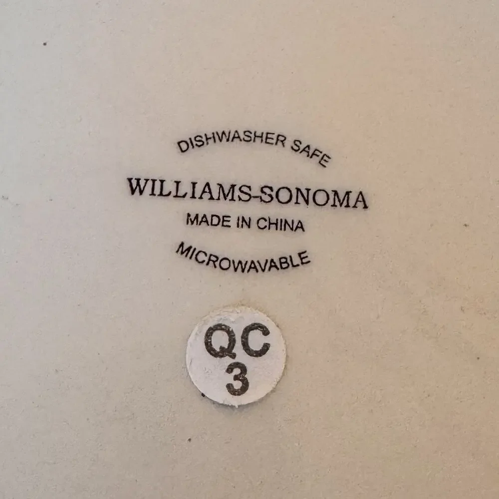 Williams Sonoma Holiday Snowman Dessert Plates Set of 2 Christmas Ceramic